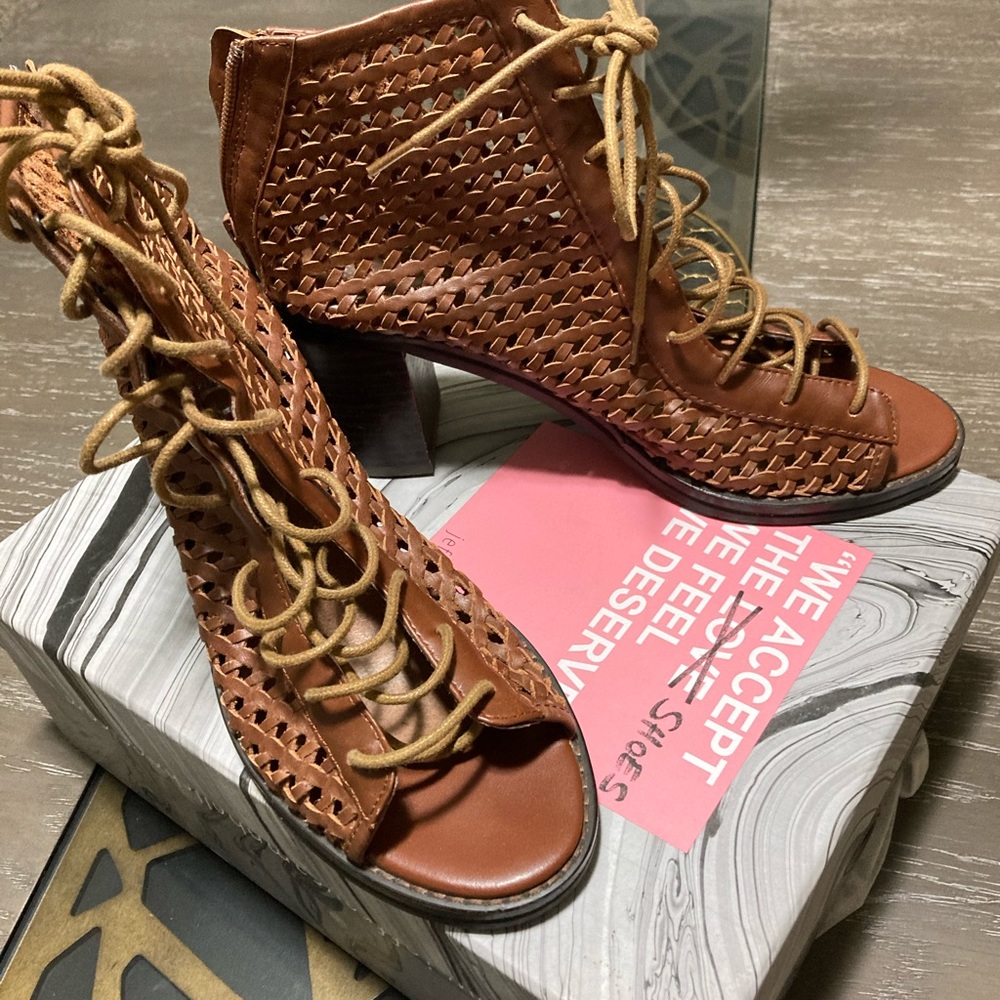 Braided tied up Jeffrey Campbell bootie. 8.5